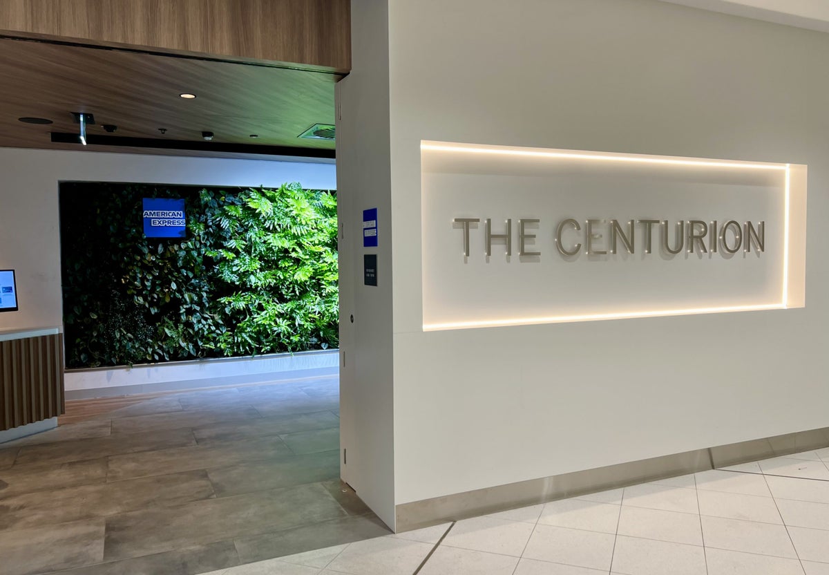 The American Express Centurion Lounge at Sydney Airport (SYD) – Location, Hours, Amenities, and More