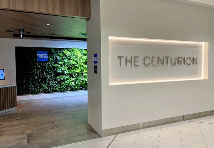 The American Express Centurion Lounge at Sydney Airport (SYD) – Location, Hours, Amenities, and More