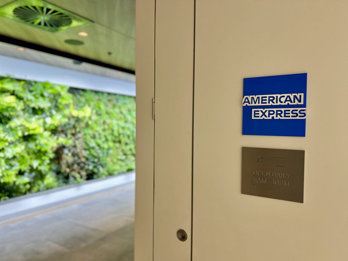 American Express Centurion Lounge Sydney green wall