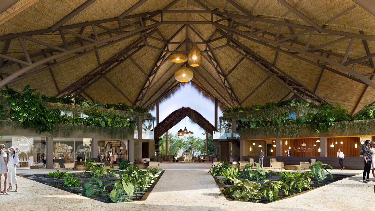 Hyatt Opens New Dreams Resort in the Dominican Republic