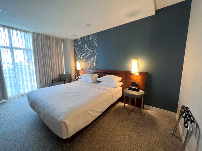 Hyatt Regency Houston Galleria Regency Suite King bedroom