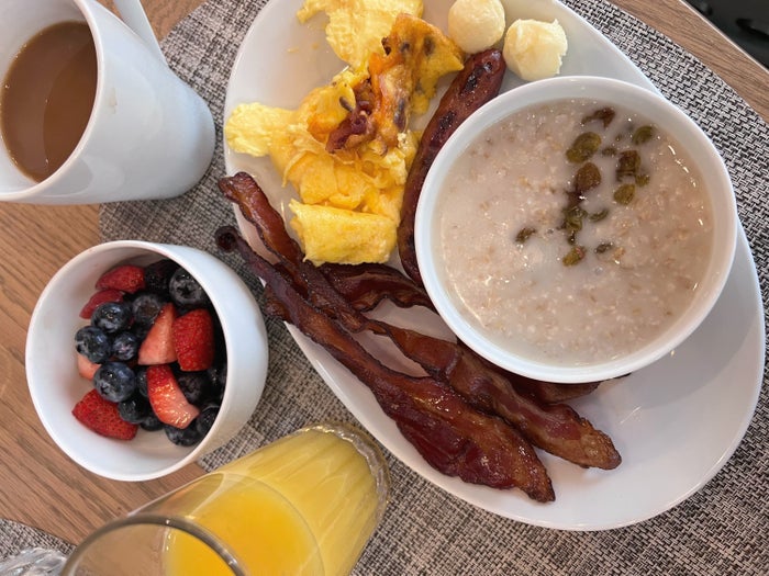 Hyatt Regency Houston Galleria breakfast