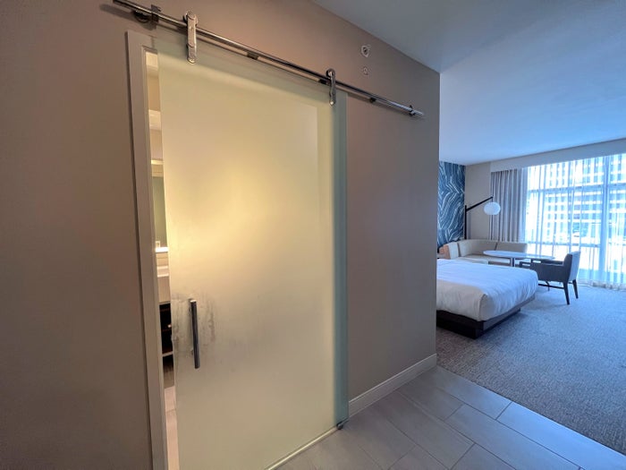 Hyatt Regency Houston Galleria door to bathroom