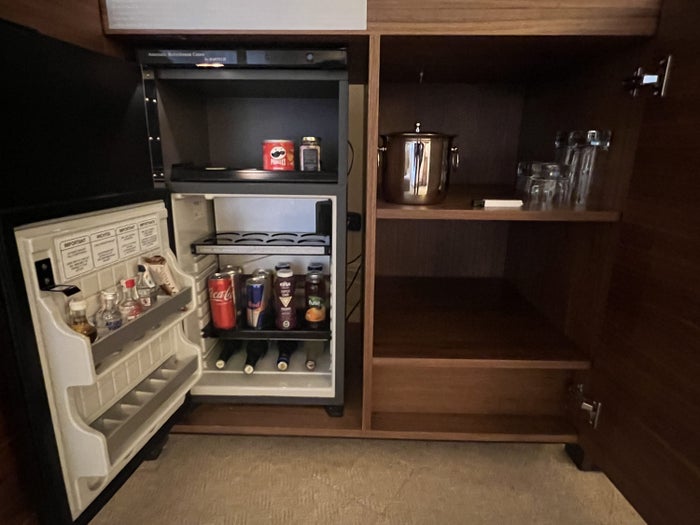 Grand Hyatt Istanbul Grand Suite King minibar