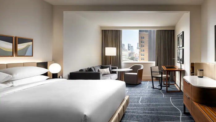 [Expired] Save on Upcoming Stays at Hyatt in Canada With New Amex Offer