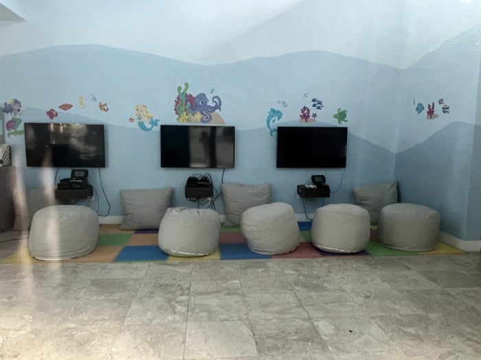 Zemi Beach House Kids Club 