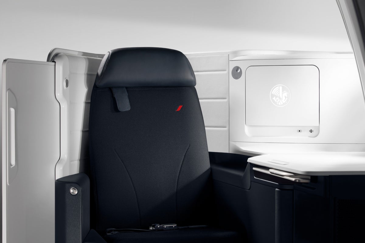 Air France and KLM Will Charge for Business Class Seat Selection