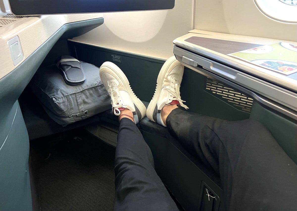 Cathay Pacific Airbus A35k business class leg support