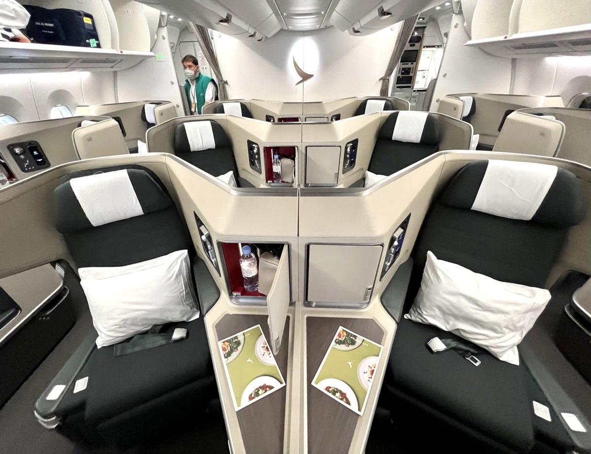 Cathay Pacific business class cabin on the Airbus A35K