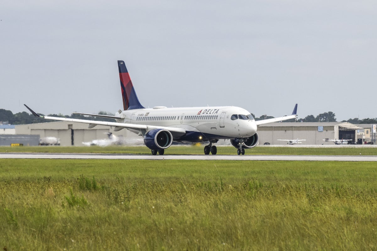 Delta Will Equip More Planes With Speedy Viasat Inflight Wi-Fi