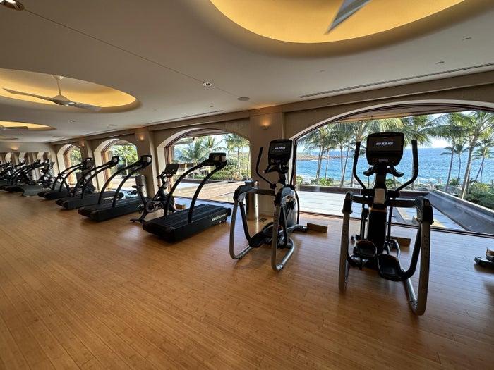 Four Seasons Lanai Excercise Room