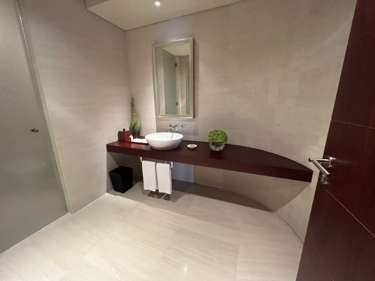 Park Hyatt Dubai Penthouse Second Bathroom