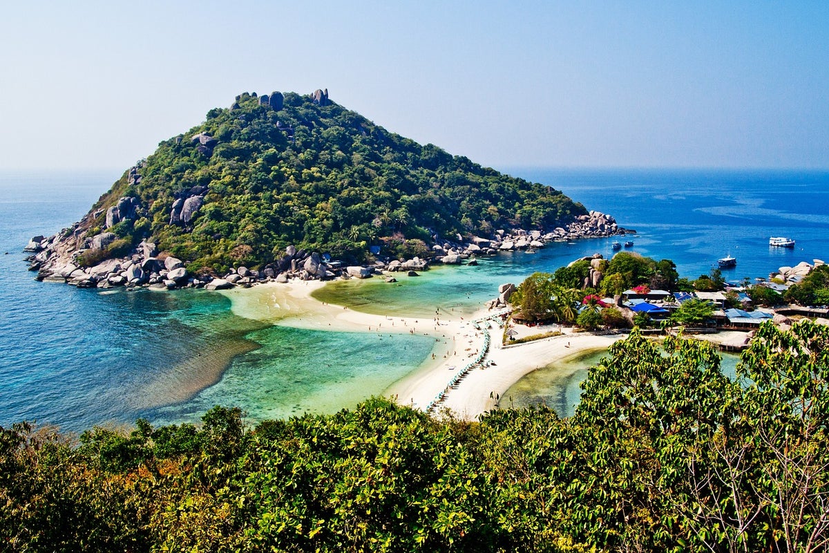 Koh Nang Yuan Beach in Koh Tao Thailand Koh Nang Yuan Beach in Koh Tao Thailand