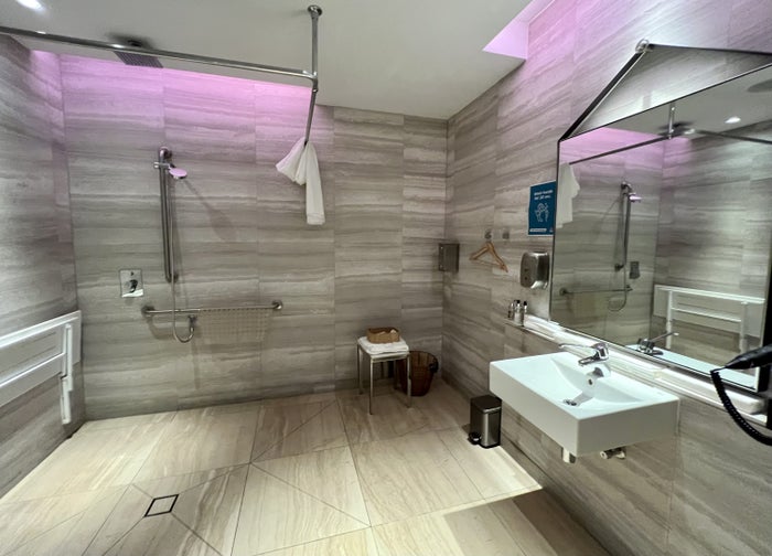 Singapore SilverKris First Class lounge at SYD accessible shower room