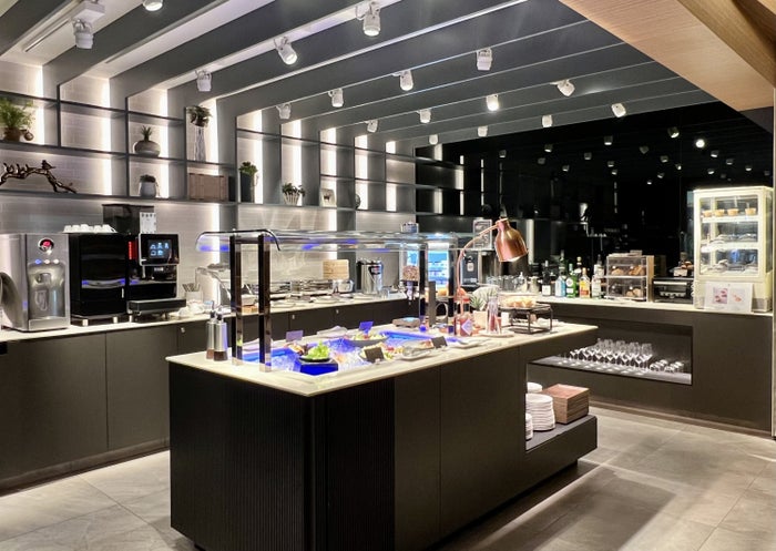 Starlux A359 Business Class TPE lounge buffet area
