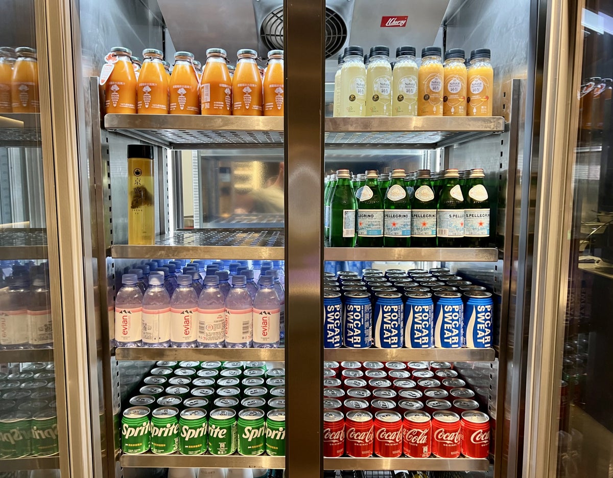 Starlux A359 Business Class TPE lounge drinks fridge