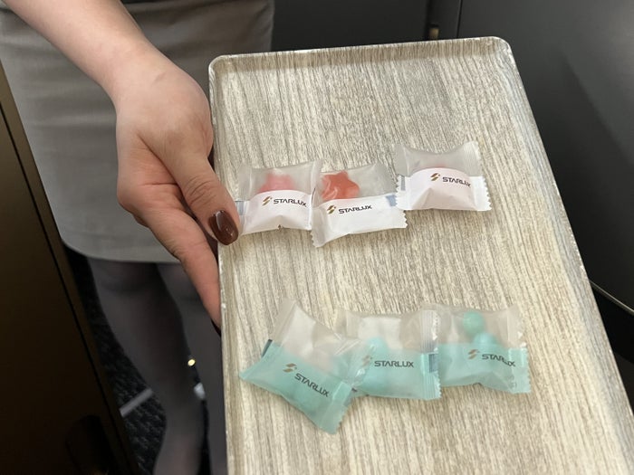 Starlux A359 Business Class prelanding sweets