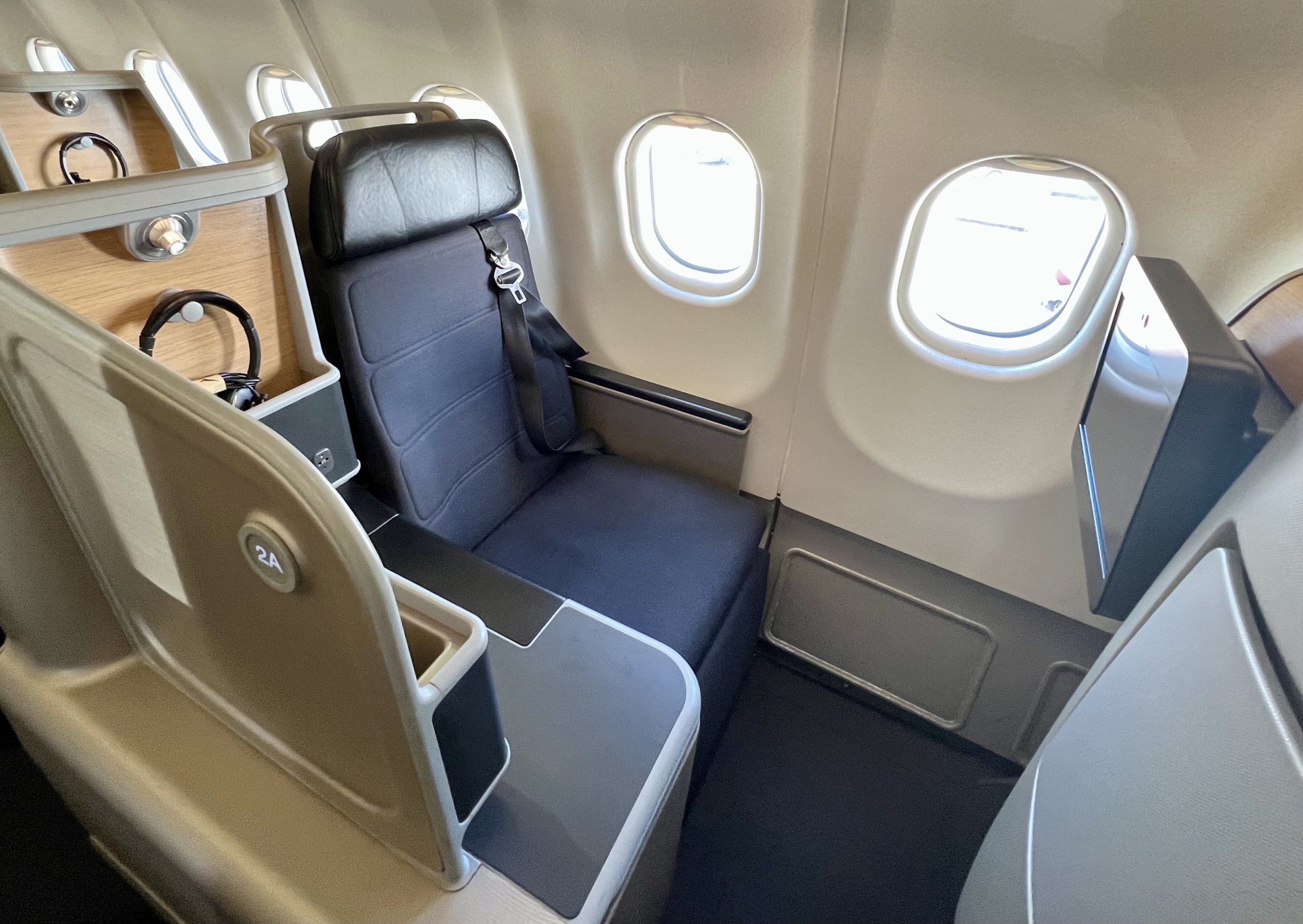 The Qantas business class seat that youll find on the A330 from LA to Brisbane