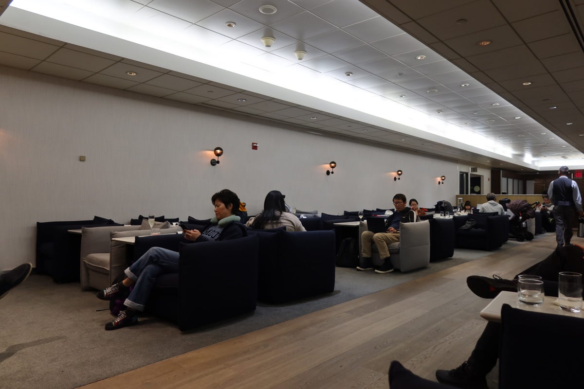 Airline Terminal Operator Lounge Seating