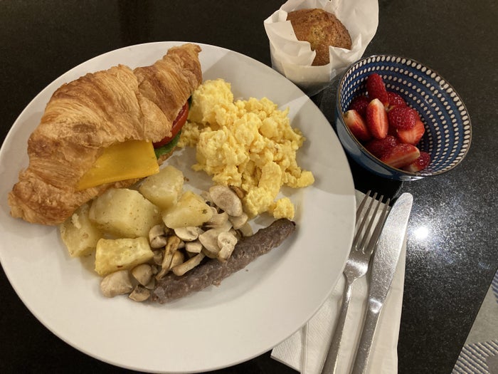 Bidvest Premier Lounge breakfast
