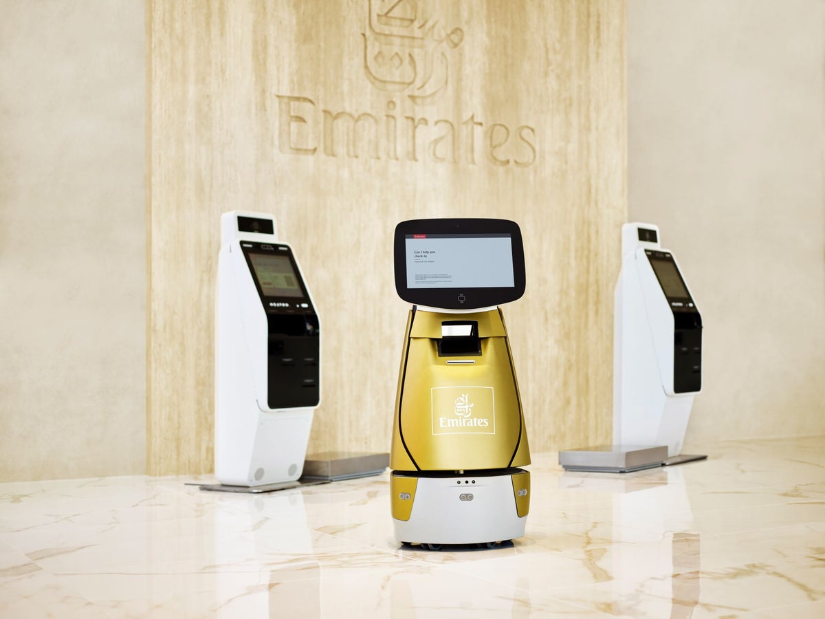 Emirates Passengers Can Now Check-in, Drop Luggage in Dubai’s Financial District