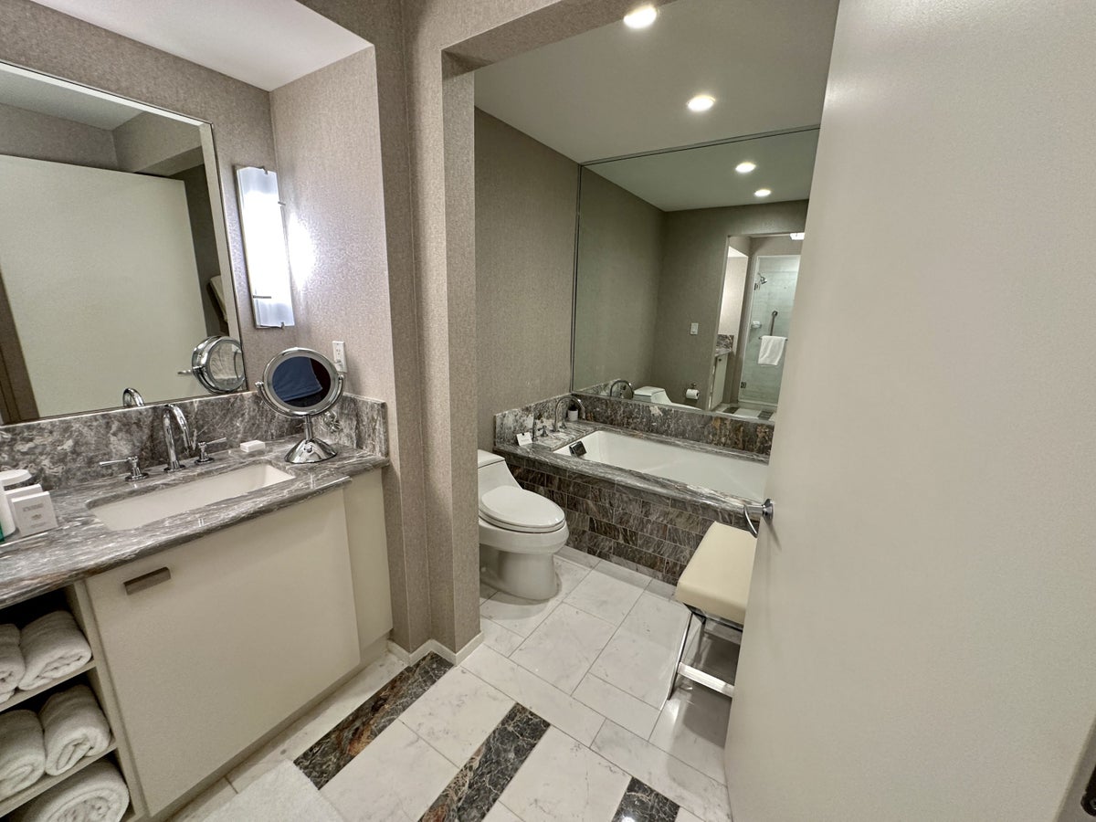 Conrad Fort Lauderdale Tub and Toilet