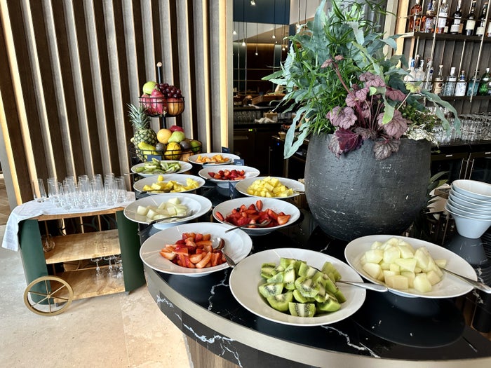JW Marriott Madrid Buffet Fruit JW Marriott Madrid Buffet Fruit