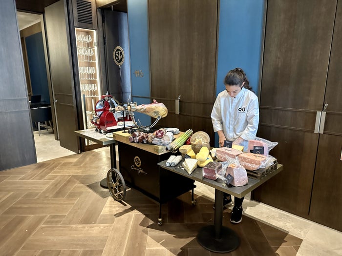 JW Marriott Madrid Carving Station JW Marriott Madrid Carving Station