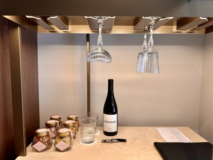 JW Marriott Madrid Minibar JW Marriott Madrid Minibar