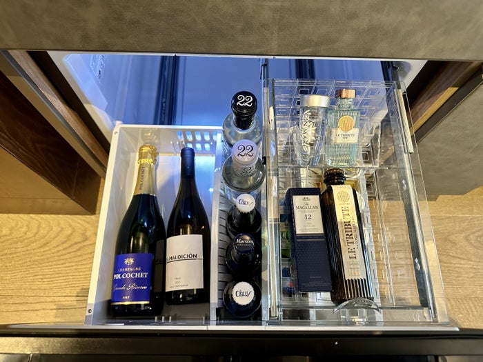 JW Marriott Madrid Minifridge JW Marriott Madrid Minifridge