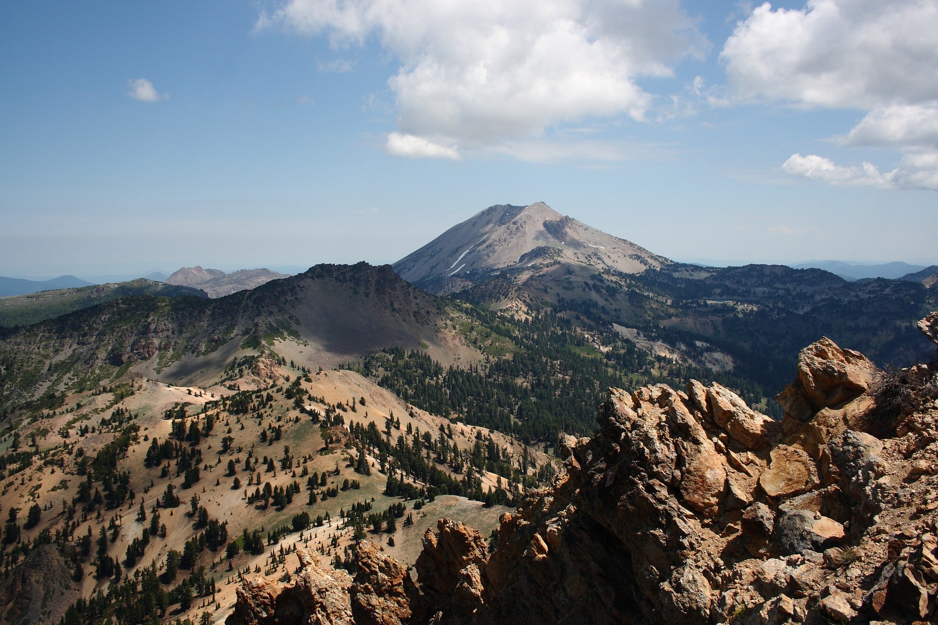 Lassen Volcanic National Park: The Complete Guide