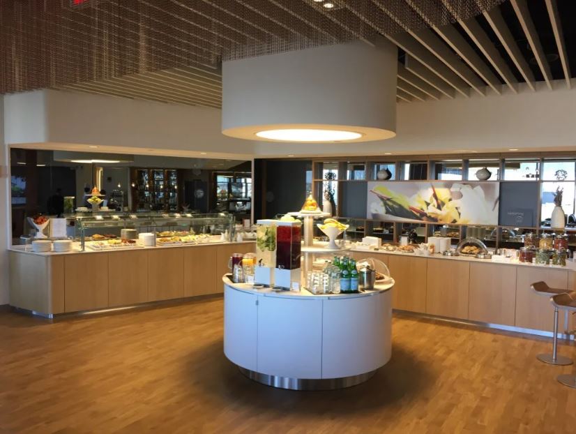 Full List Of Airport Lounges At Boston International Airport [2023]