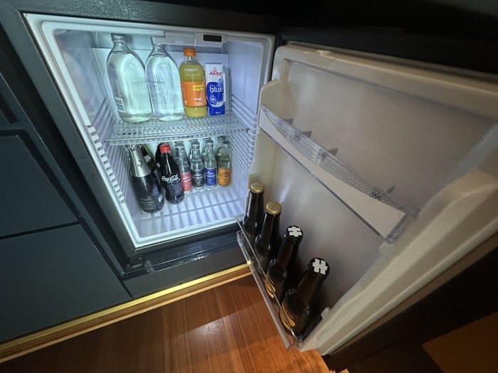 Park Hyatt Aauckland Mini Bar Park Hyatt Aauckland Mini Bar