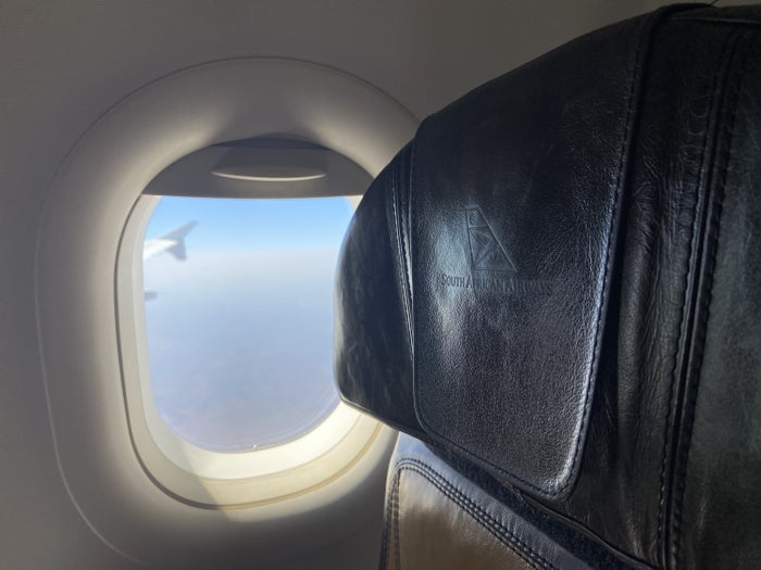 South African Airways Airbus A320-200 Economy Class Review [JNB to VFA]