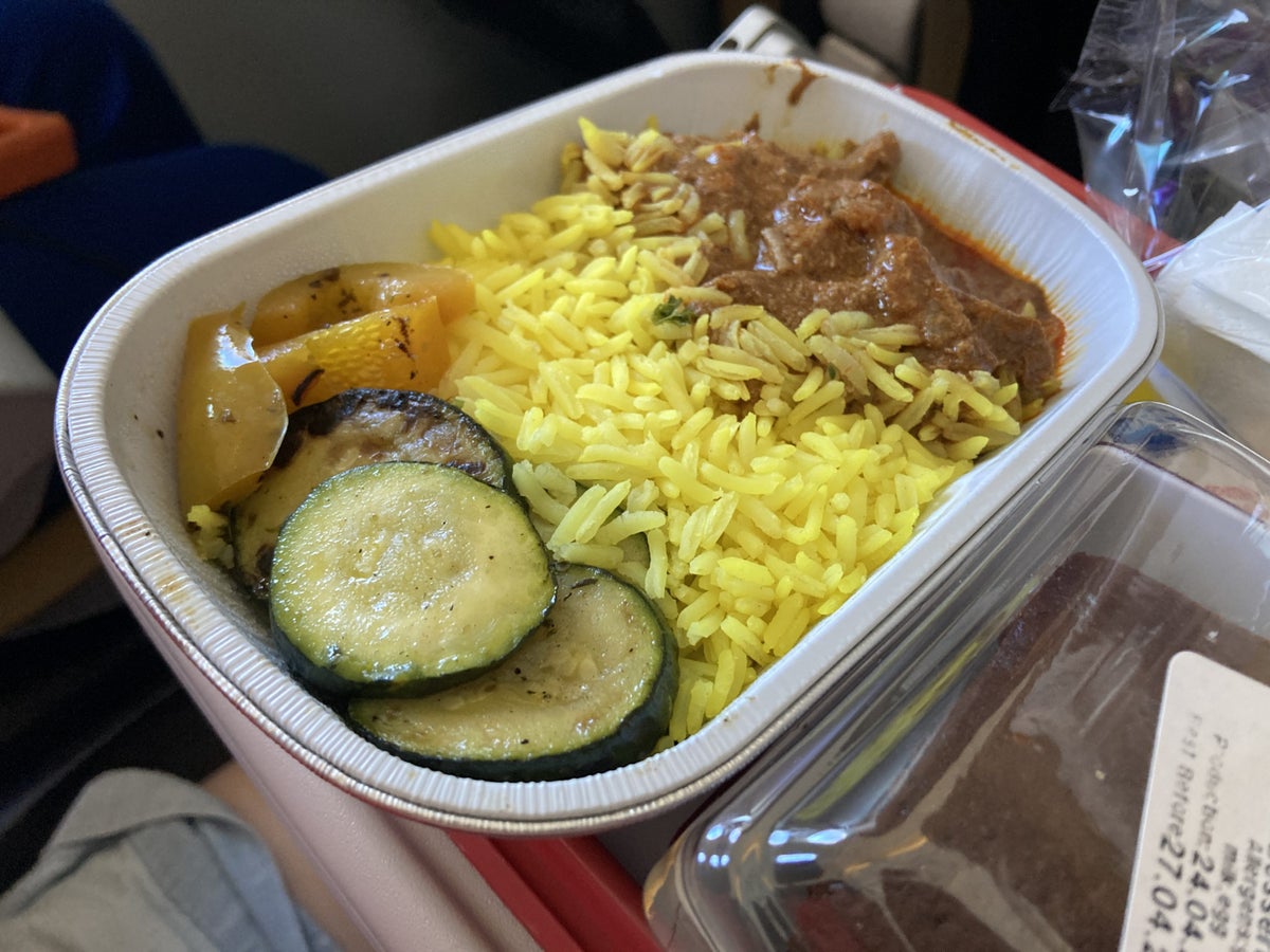 South African Airways JNB VFA economy meal beef