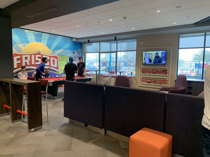 Tru by Hilton Frisco Dallas lobby entertainment area