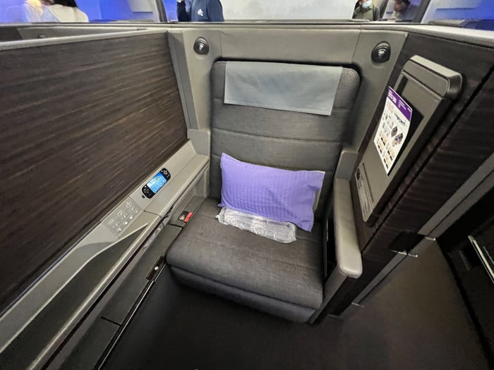 ANA First Class First Look