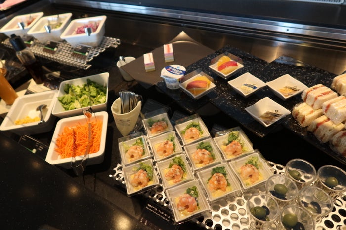 ANA Suite Lounge Buffet ANA Suite Lounge Buffet