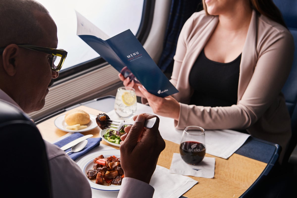 Amtrak Introduces New Acela First Class Food and Drink Menu