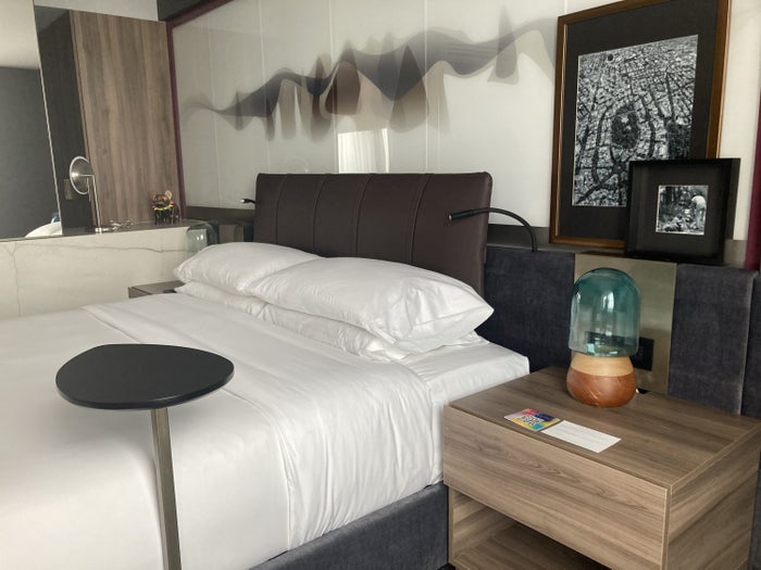 Andaz Mexico City Condesa by Hyatt [In-depth Review]