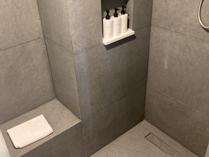 Andaz Mexico City Condesa shower interior Andaz Mexico City Condesa shower interior