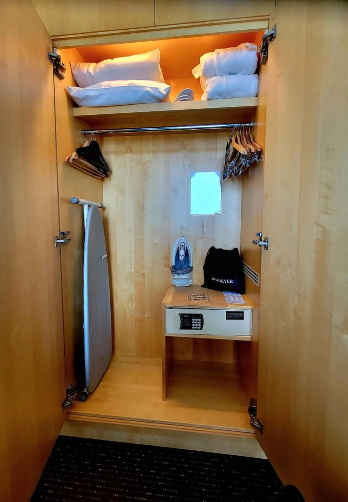 Clarion Hotel Copenhagen Airport Closet Clarion Hotel Copenhagen Airport Closet