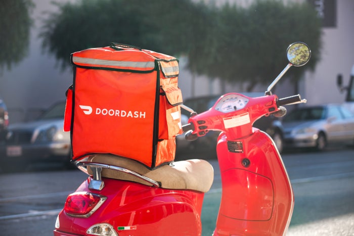 Chase Cardholders Can Save 30% on DoorDash [Up to $25 Off]