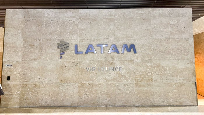 Entrance sign at LATAM VIP Lounge GRU