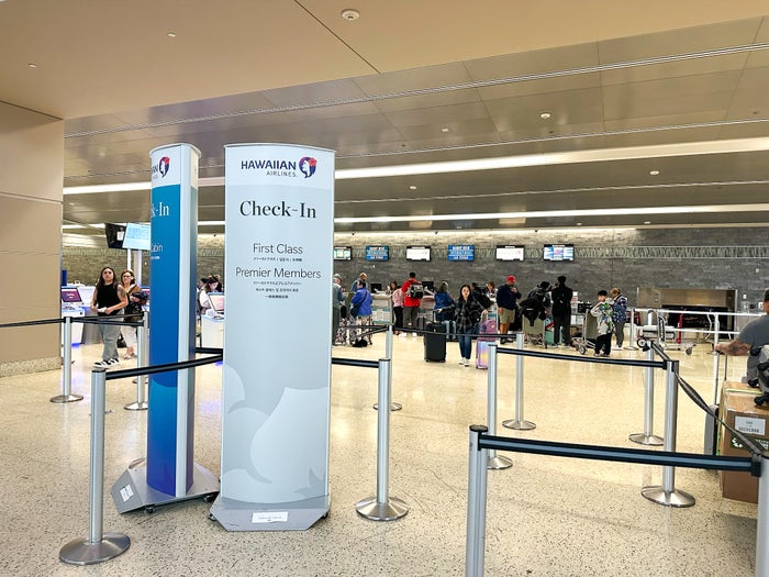 Hawaiian Airlines First Class LAS checkin