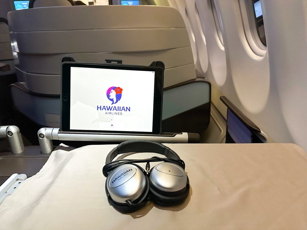 Hawaiian Airlines First Class headphones