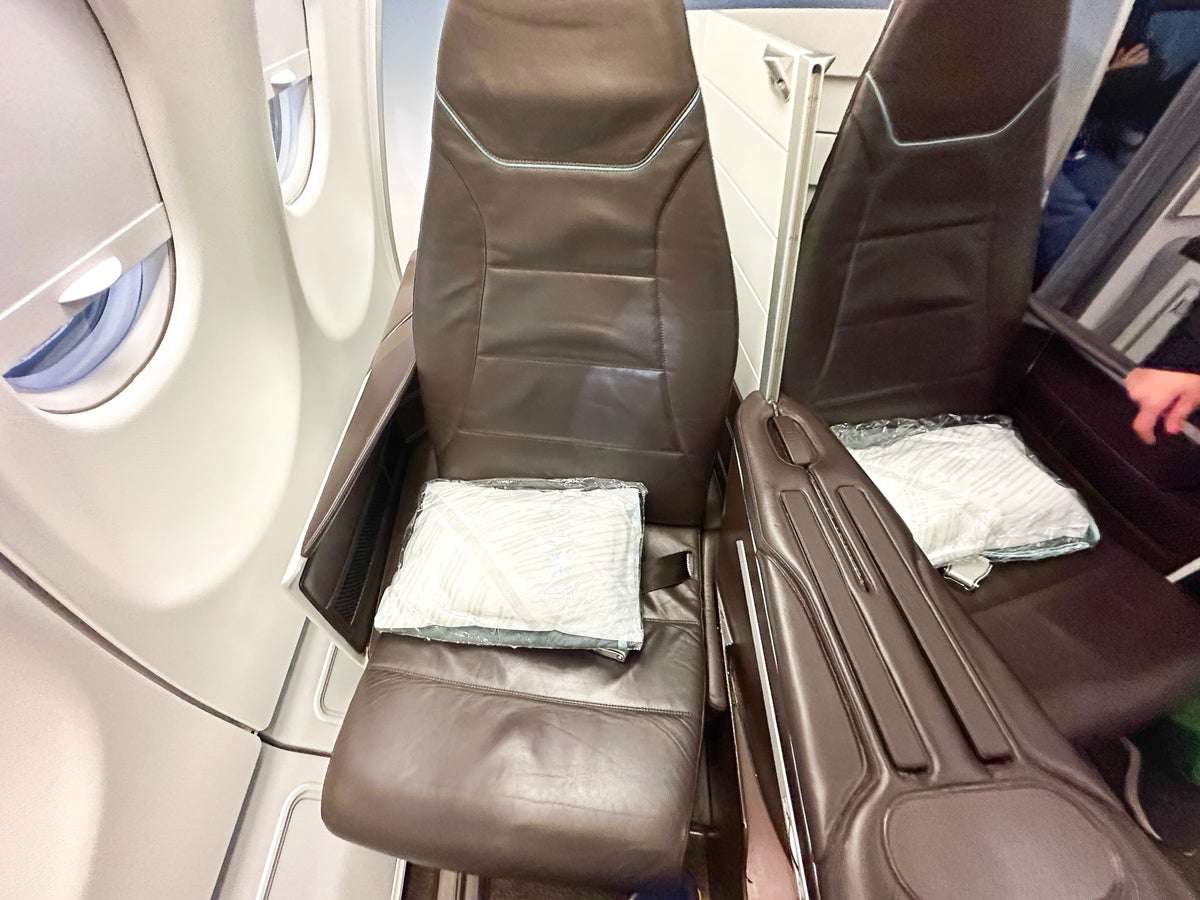 Hawaiian Airlines First Class seat