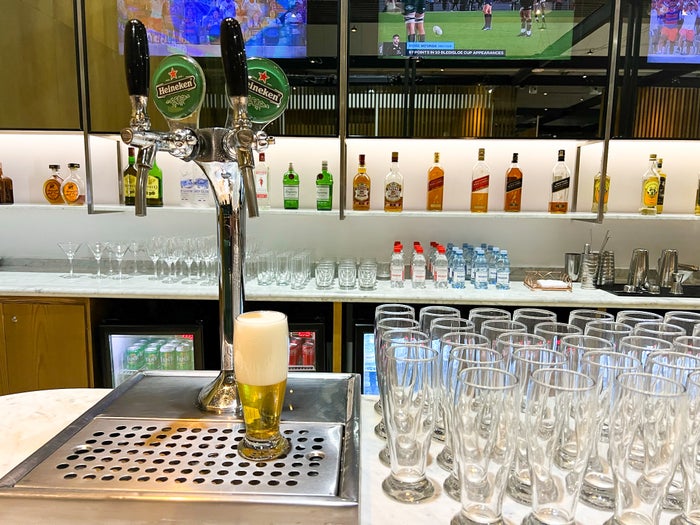 Heineken beer at the LATAM VIP Lounge GRU Heineken beer at the LATAM VIP Lounge GRU