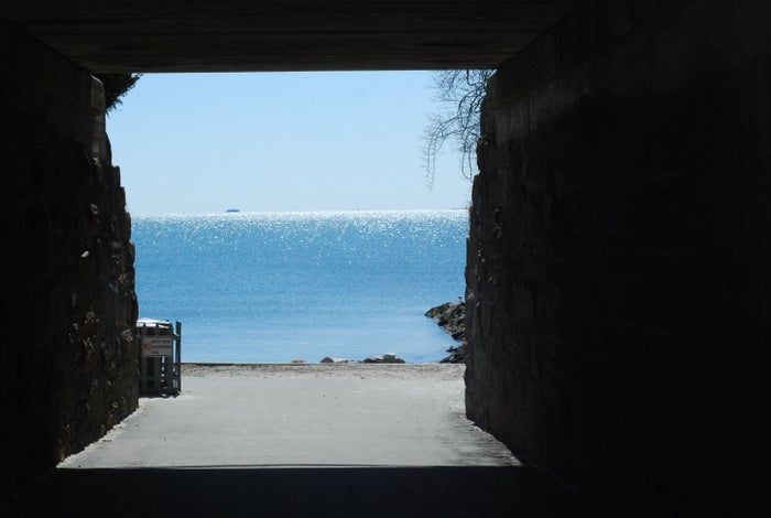 Hole In The Wall Beach