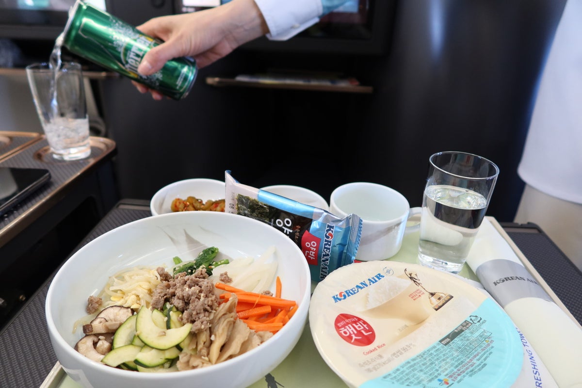 Korean Air A321neo Meal